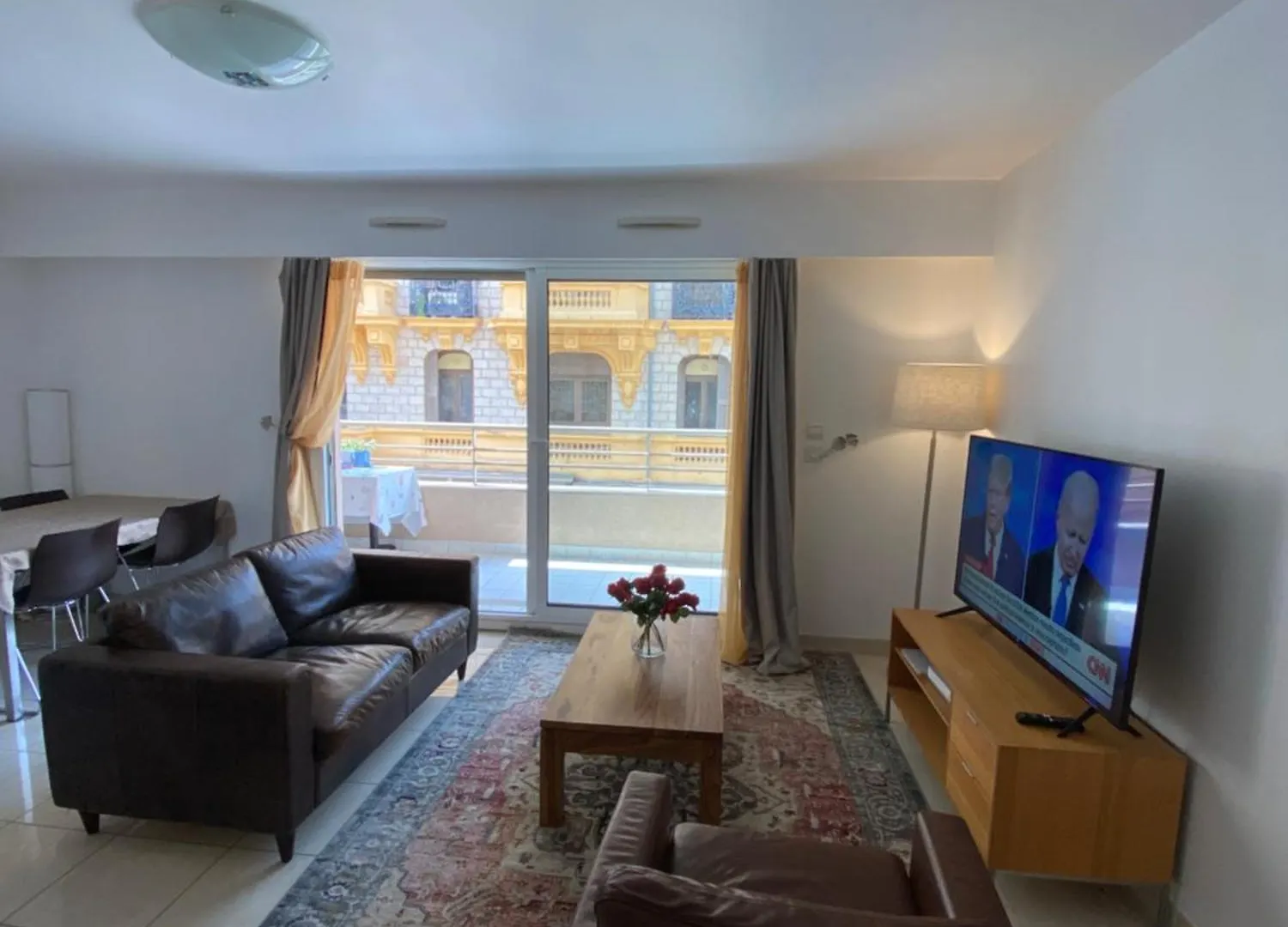Le Grand Palais De La Mediterranee Beach Access Apartments - Top Choice In Nice 0*,  France