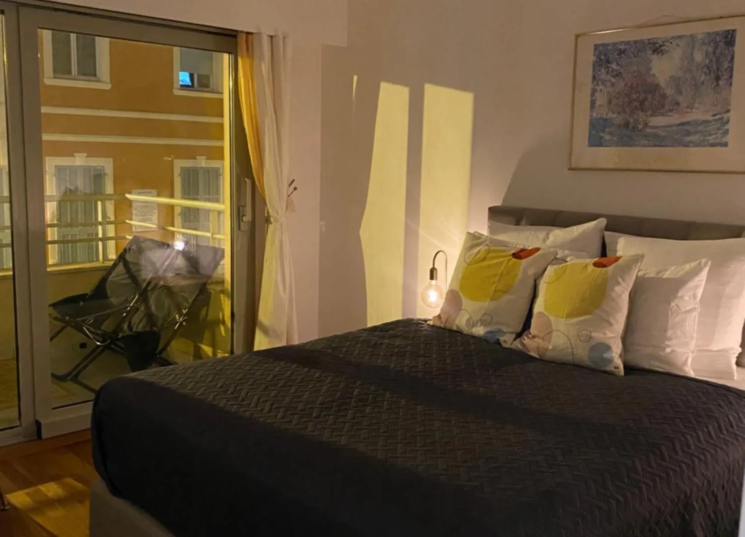 Le Grand Palais De La Mediterranee Beach Access Apartments - Top Choice In Nice France