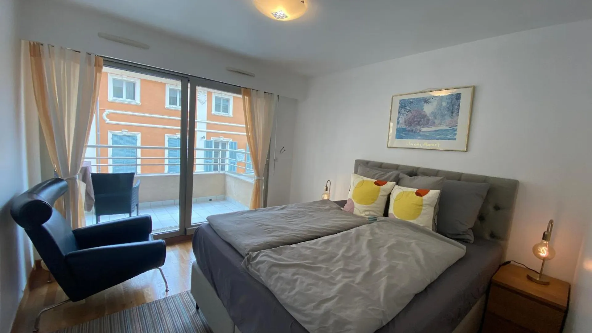 Le Grand Palais De La Mediterranee Beach Access Apartments - Top Choice In Nice