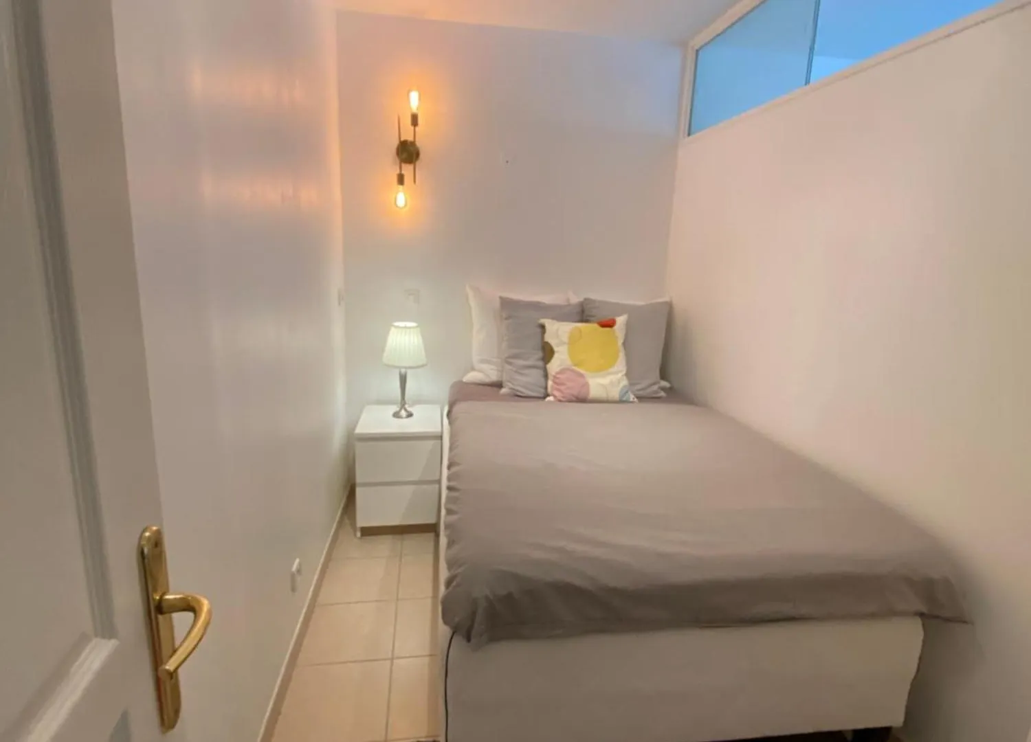 Le Grand Palais De La Mediterranee Beach Access Apartments - Top Choice In Nice