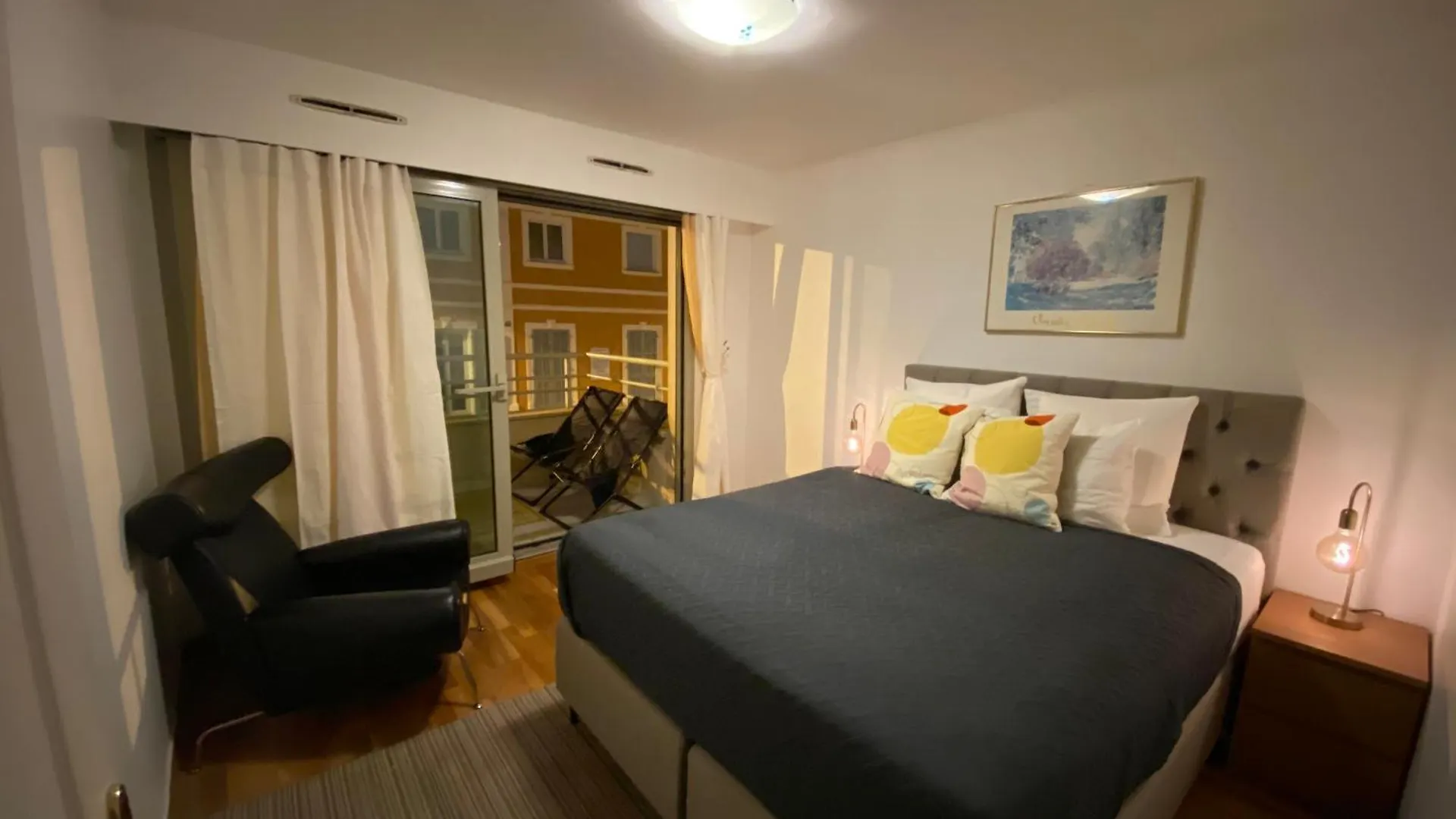 Le Grand Palais De La Mediterranee Beach Access Apartments - Top Choice In Nizza Francia